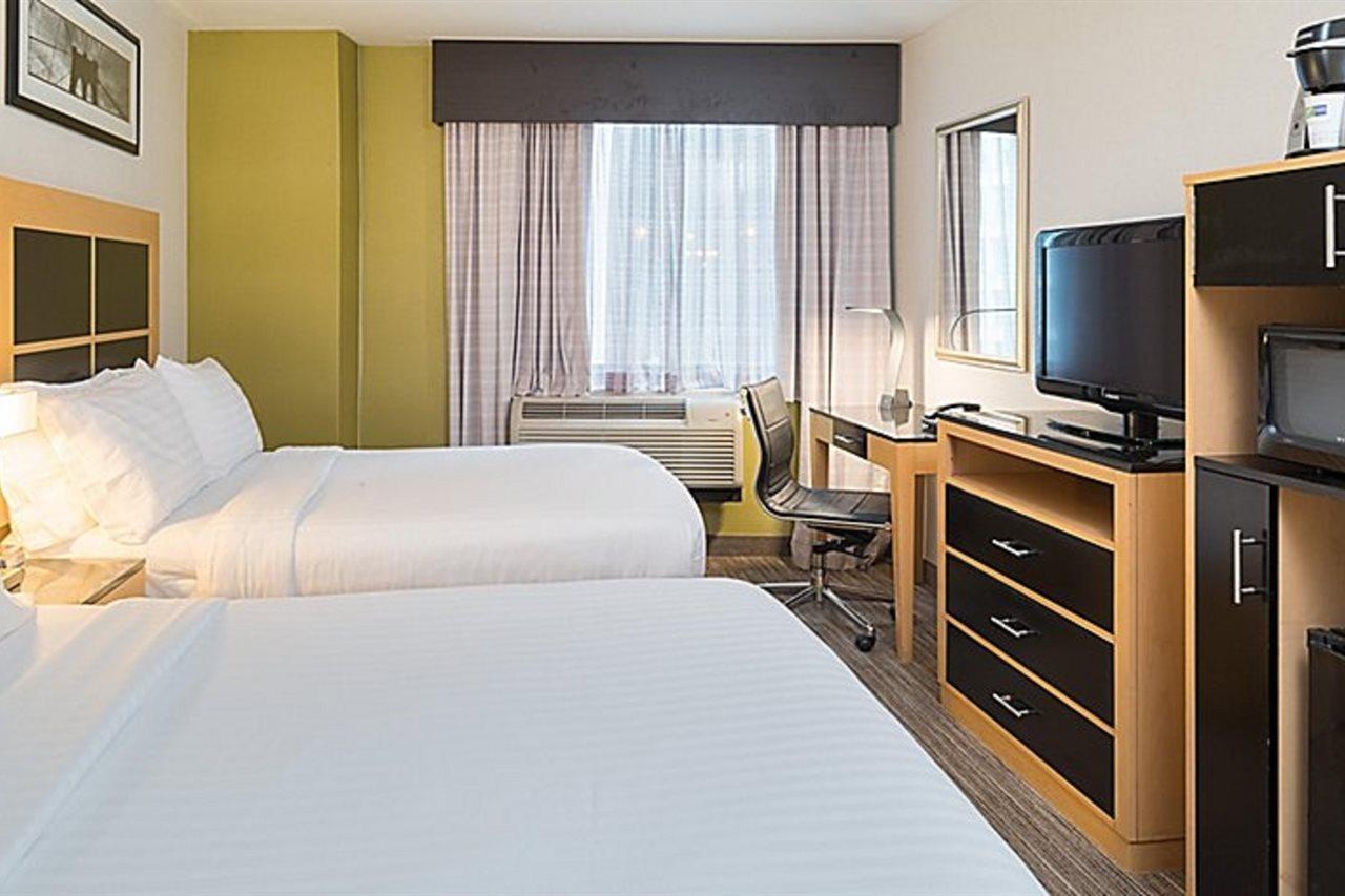 Holiday Inn Express - Wall Street By Ihg New York Bagian luar foto